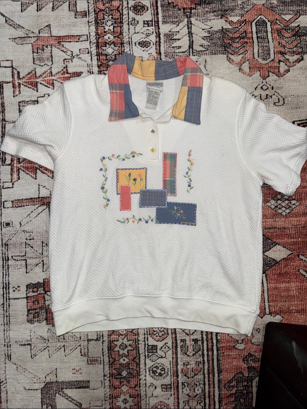 Vintage Koret White Short Sleeve with Multicolor Plaid Collar Patchwork Accents